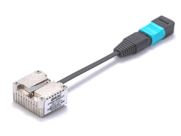 螭虎2.5G 850nm 24路可插拔POB光模块