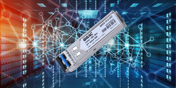 sFP （小型可插拔）光模块的应用与开发